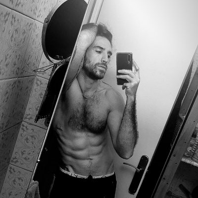 bRuc__89's tweet photo. #NuevaFotoDePerfil https://t.co/BrgtH2g0Hc