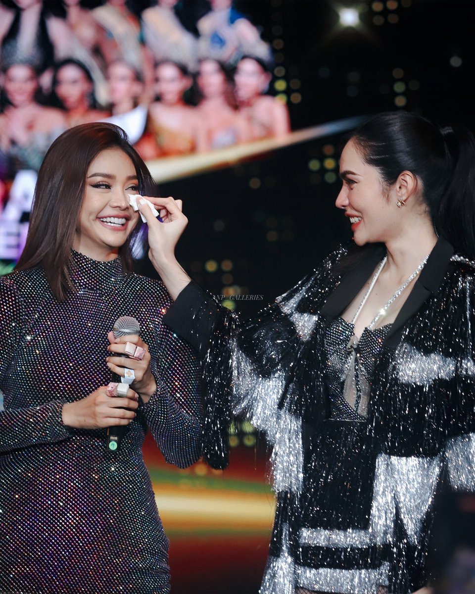 ECloveEC's tweet image. หวงรอยยิ้มที่มีความสุขแบบนี้ของอิงล็อตมากเลยนะ อยากให้มันอยู่บนใบหน้าแบบนี้ตลอดไป 🥺🥰

#อิงฟ้ามหาชน #ชาล็อตออสติน #อิงล็อต