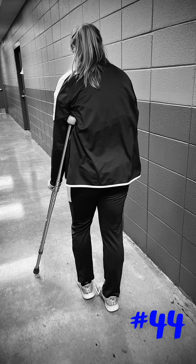 kaciegill44's tweet photo. Surgery Wednesday. We are ready to get the ball rolling and on the road to recovery so we can come back stronger than ever! The come back is going to be greater than the setback! #GDTBAE @WidelskiAddison https://t.co/F47DSCvktu