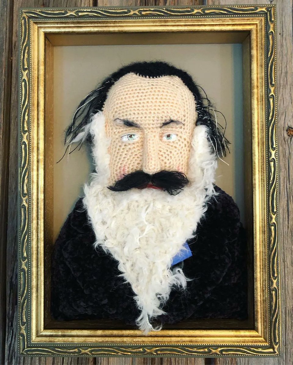 knithacker's tweet photo. Sekimoto Tomoko's 3D Crochet Portraits of Johannes Brahms &amp; Ludwig van Beethoven: 👉 https://t.co/Rz3A1fsfH4 #crochet #art #fiberart #nekoknit https://t.co/6cTbcrgXyo