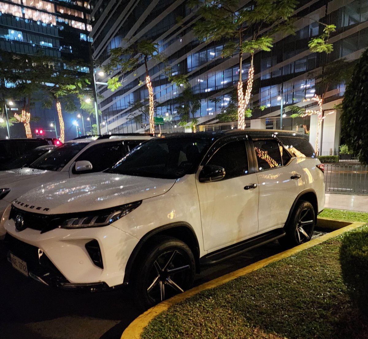 KAZWALDJ's tweet image. Muntik nako pumasok... hahhahah

#wrongcar