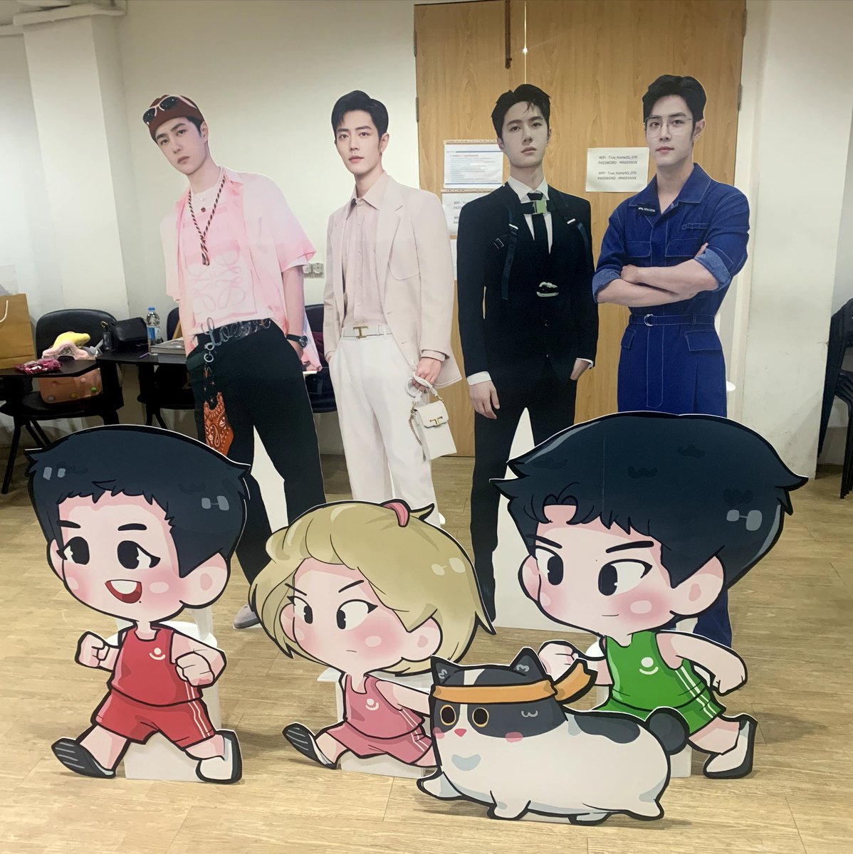 BZSportfair's tweet photo. เขียนโดย ผู้จัดงาน BoZhan Sport Fair
ลงวันที่ 4 ธ.ค. 65

ปล. ครั้งหน้า เราจะมาในธีมโรงเรียนเวทย์มนต์ อ่ะฮิ 🤭 https://t.co/gVvVrgR73T