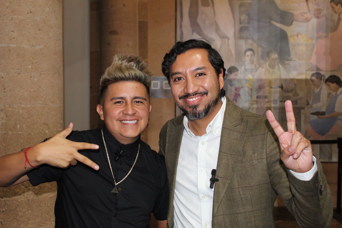 betomof's tweet photo. 🗣️ Hoy escuchamos y reconocimos las historias de muchos jóvenes de #León que han logrado mejorar su vida y su entorno gracias a su esfuerzo y al seguimiento y apoyo que brinda el #ProgramaLobo de @Leon_Joven 

#León es grande Gracias a sus #jovenes  todos #SomosLeón 🦁 https://t.co/K39U3q9GHM