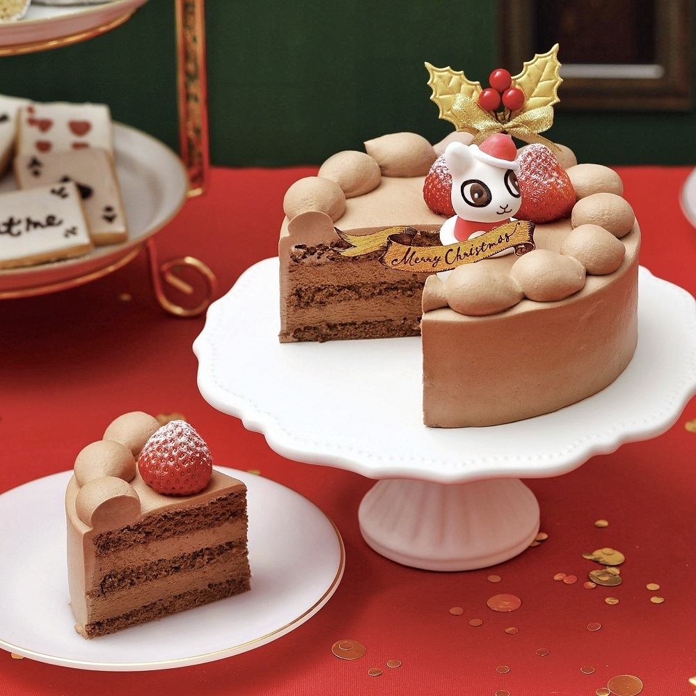 h_b_antique's tweet photo. どれもかわいくて迷っちゃう！
🤔💭チョコレートケーキが食べたいけど、かわいいケーキを選びたい…
そんなあなたにおすすめなのが「#ANTIQUEチョコケー��」🍫

ふわふわなココアスポンジでチョコチップ入りのチョコホイップをサンドした、チョコづくしのクリスマスケーキです😍

※画像はイメージです https://t.co/ecjFS5o714