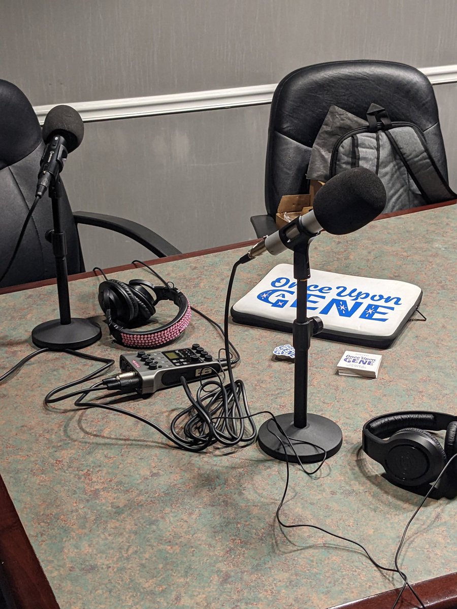 OnceUponAGene's tweet photo. Grateful to the @cureSYNGAP1 community for allowing me to record some content at their #SyngapConf22
What a crew!!
#PodcastForACause https://t.co/2YqHo6jpzY