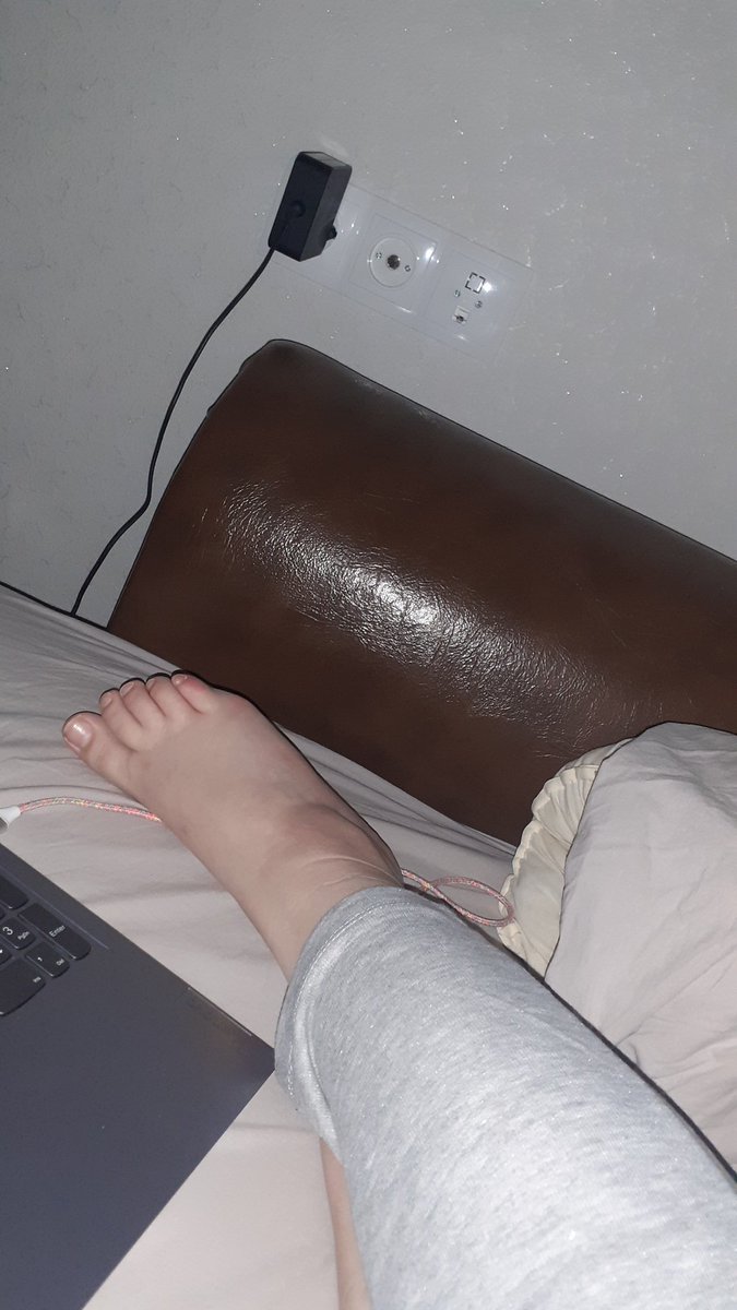 Off sıkıldım nerde benim itlerim bana trendyol ceki atsınlar
#finansalkole #afyonerenler #kopek