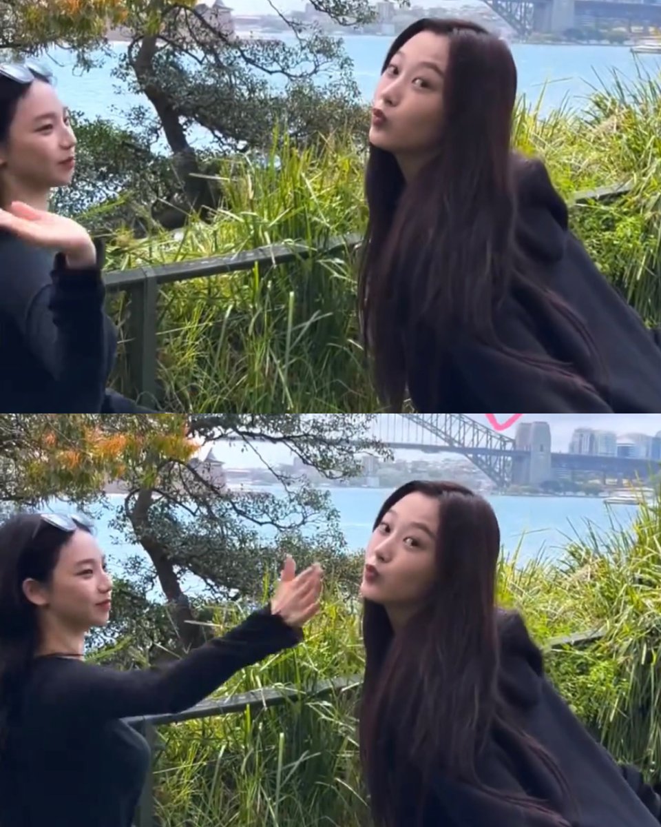 ujiminphoria's tweet image. I feel like Karina is extra naughty and playful when she’s with Giselle😭