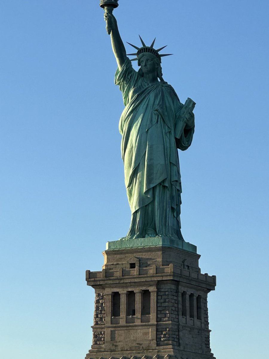 RoninTriathlete's tweet photo. 5 Days in NY. What a trip #NYNeverSleeps https://t.co/n8scQi5HLw