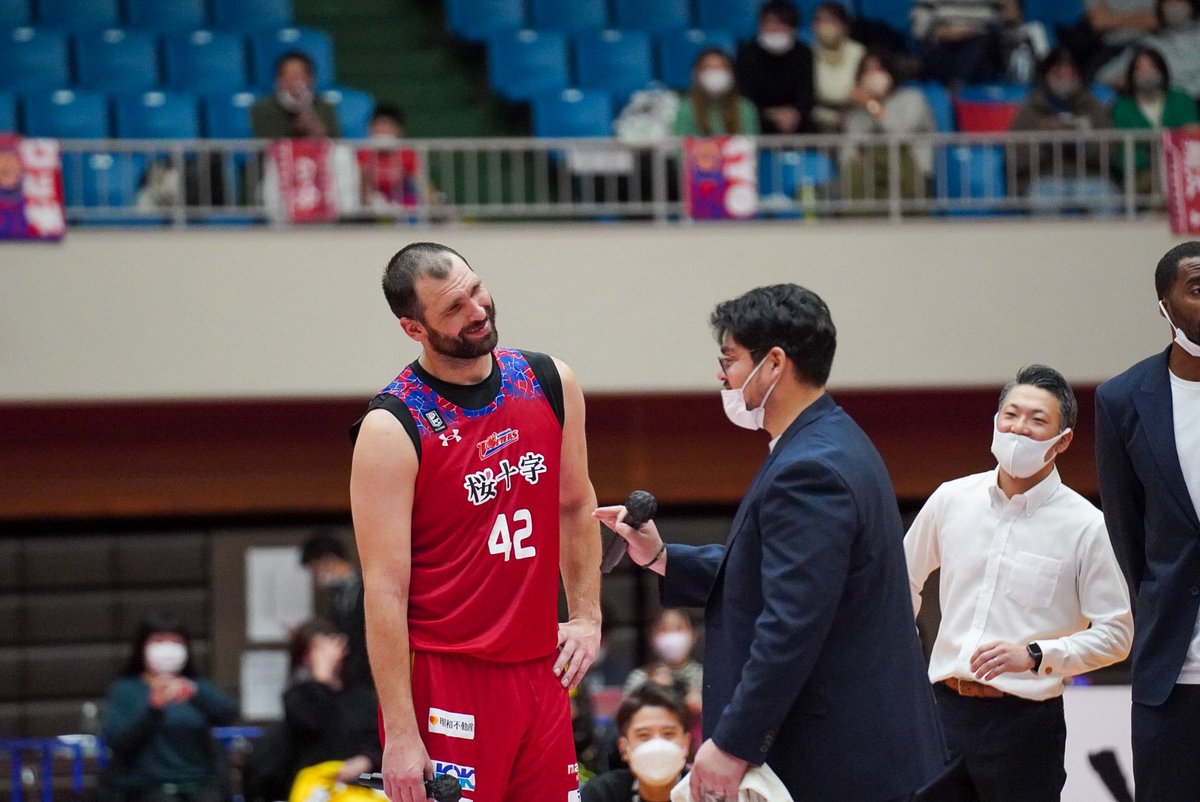volters___mm's tweet photo. 2日間お疲れ様でした🤲🏼
3Qの気合いの入り方が凄かった🔥
田渡くんの気迫が伝わってきました😳
#熊本ヴォルターズ
#game_2 https://t.co/xhzIzyGyMs