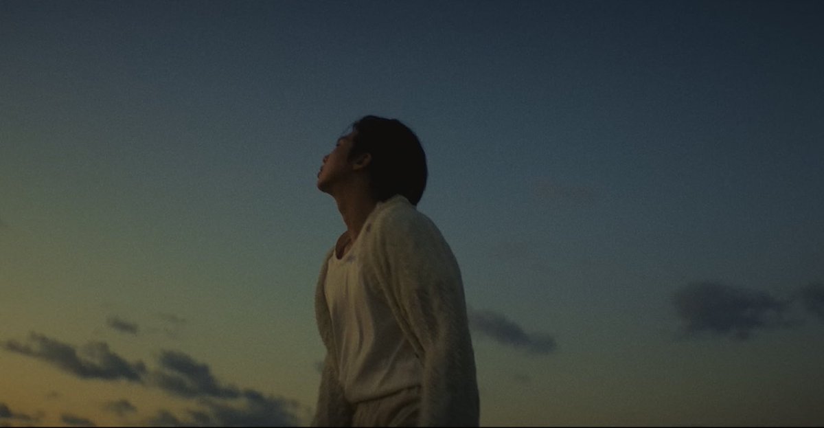 rmarchives's tweet photo. still not over this scene… this is kim namjoon https://t.co/KXNeDb3DsD
