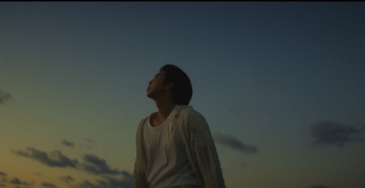 rmarchives's tweet photo. still not over this scene… this is kim namjoon https://t.co/KXNeDb3DsD