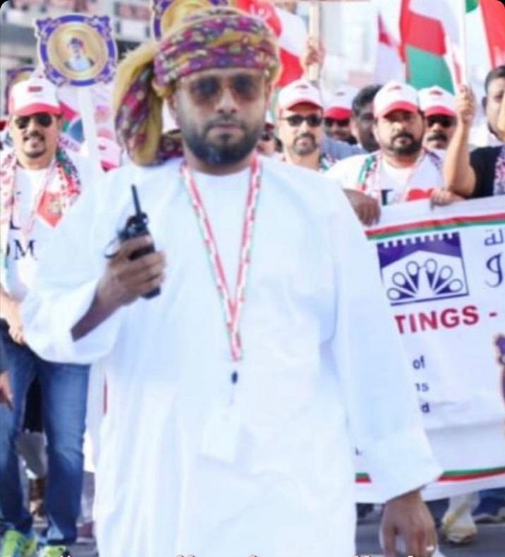 jabal_dhofar's tweet photo. عمل كبير قامت به بلدية ظفار
في موسم الخريف وانتشرت الكثير من الملتقيات وكان يحتاج لسواعد وطنيه شابه هناك من لايعرفهم وعلى رأسهم الدينمو أحمد بن سعيد صفرار رجل المهام الصعبه والمنسق العام لهذه النجاحات فشكرا لسعادة رئيس البلديه والأستاذ عمار غواص الذي أعاد إكتشاف قدرات هذا الرجل https://t.co/P9j7mUvxdw
