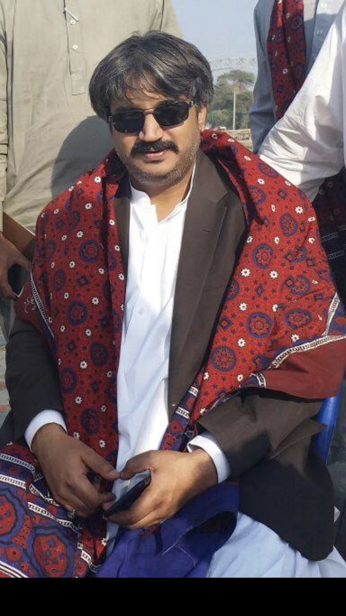 awais_shah01's tweet image. جيئي سنڌ جيئي سنڌ وارا جيئن سنڌ ٽوپي اجرڪ وارا جيئن۔