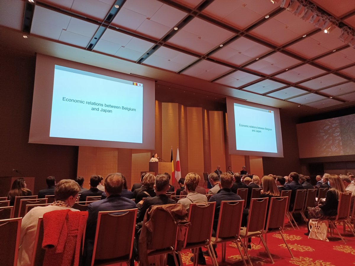 Kick-off briefing de la mission princière au Japon qui compte sur une importante délégation académique : près de 60 représentants d'EES la FWB !