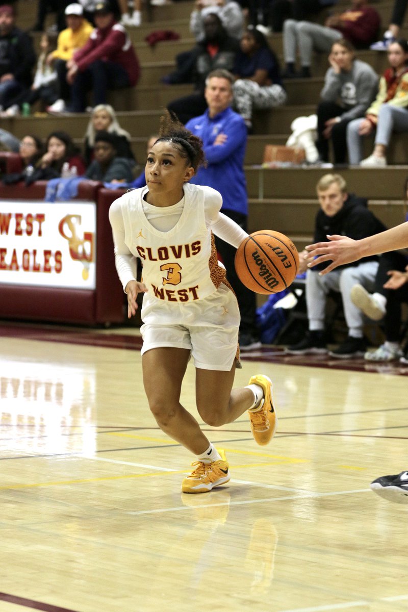 Off the Bench tweet media