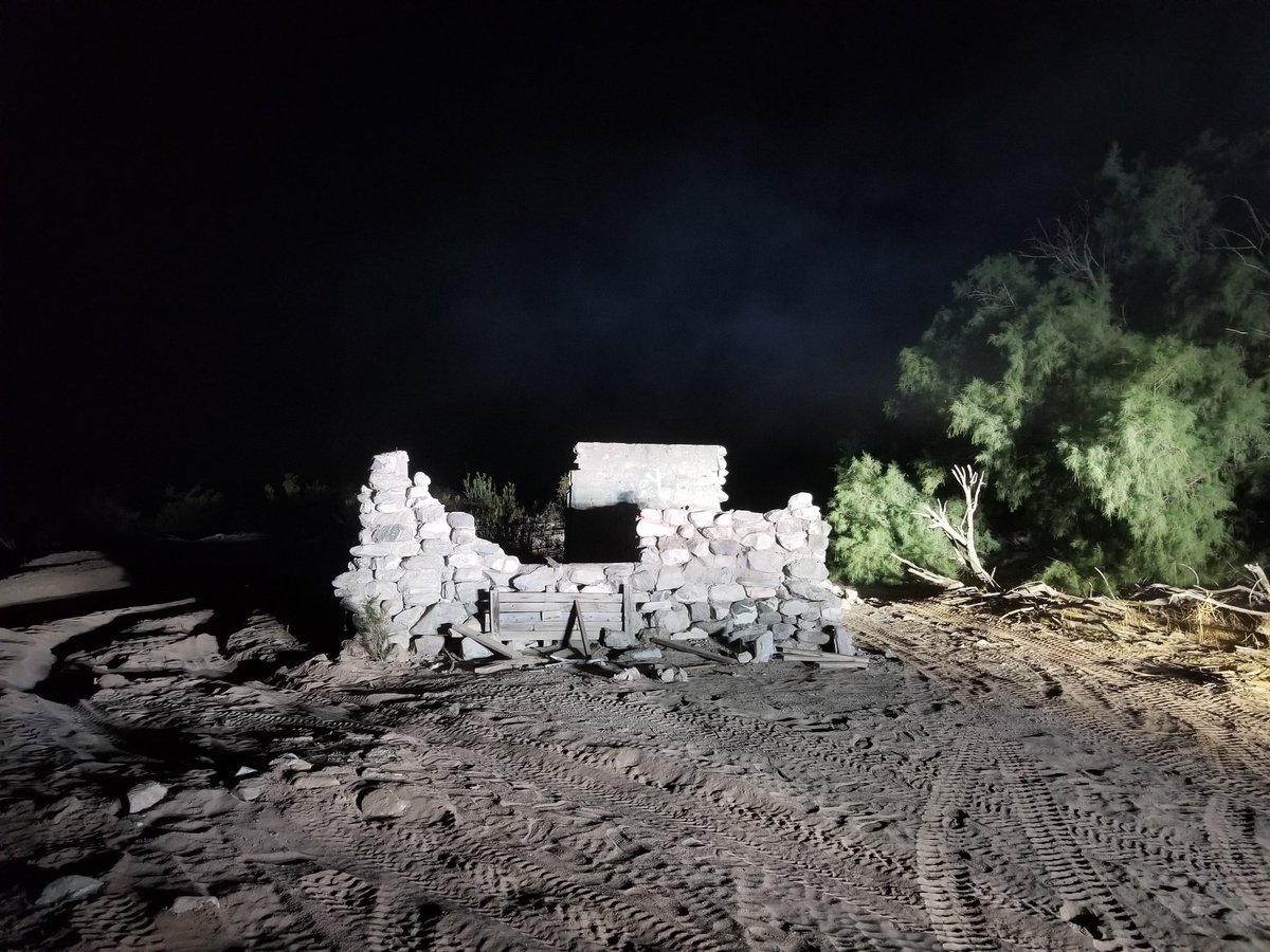 900xp's tweet image. Fun night riding