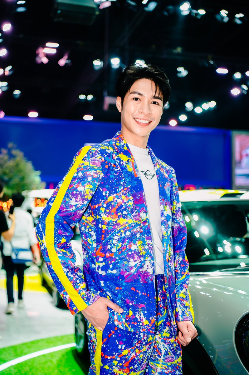 pxxcard's tweet photo. ถึงหน้าตาจะดูธรรมดา เวลายิ้มขึ้นมาก็น่ารักอยู่นะ 🥰🥰#MINIPEOPLECANCHANGETHEWORLD #motorexpo2022 #pxxcard #minith https://t.co/tixNsYlKM6