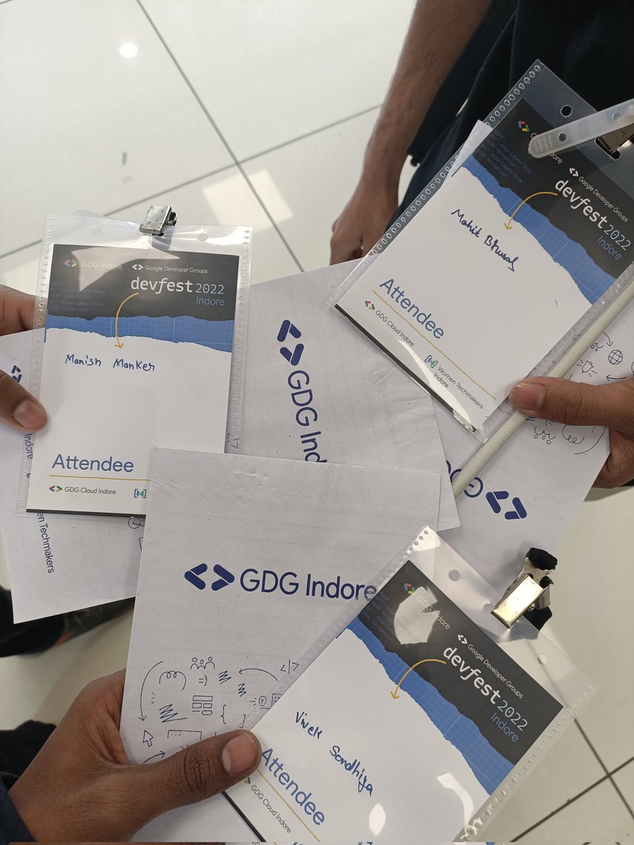 unfollowmohit's tweet photo. GDG Indore ❤️
#gdgindore #DevFest #Devfestindore #devfest2k22indore #gdgcloud #wtmindore https://t.co/9TfEWSRPIU