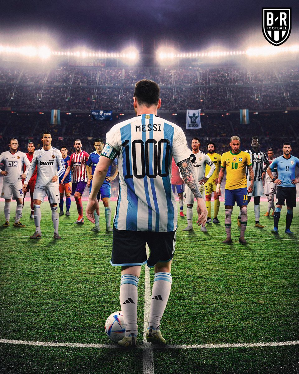 BmessiJr's tweet photo. At 1 am midnight I am screaming Messi Messi ❣️❣️
789 goals in 1000 appearances.
Thank you for spreading smile all over the world.
Leo Messi https://t.co/p31H0HbOkt