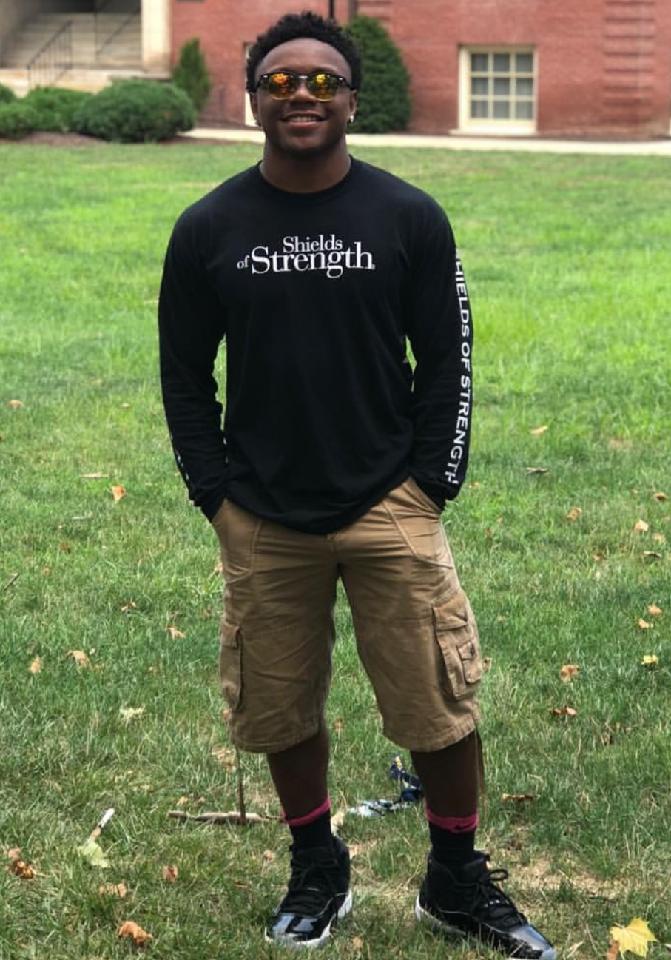 Anthony54159123's tweet photo. HAPPY  BIRTHDAY  SON LOVE  YOU WILL BE MY INSPIRATION AS LONG  I HAVE  BREATH IN MY BODY LOVE  U MAN #5FOREVER https://t.co/UkDjZumLb5