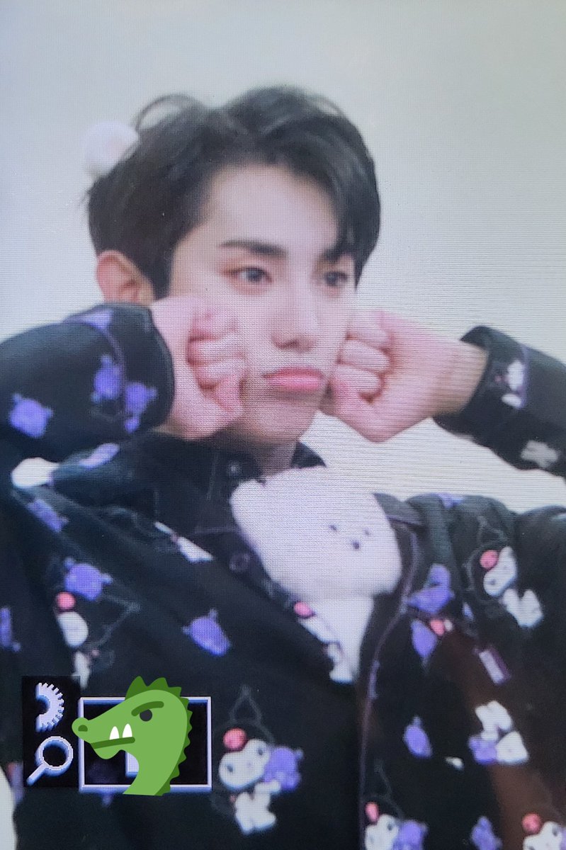 Mireu_330's tweet photo. 221204
하이
#OnlyOneOf #온리원오브  #밀 #Mill 
#이용수 #섹시가이용수   @onlyoneofmember @OnlyOneOf_twt https://t.co/7huB144Y2O
