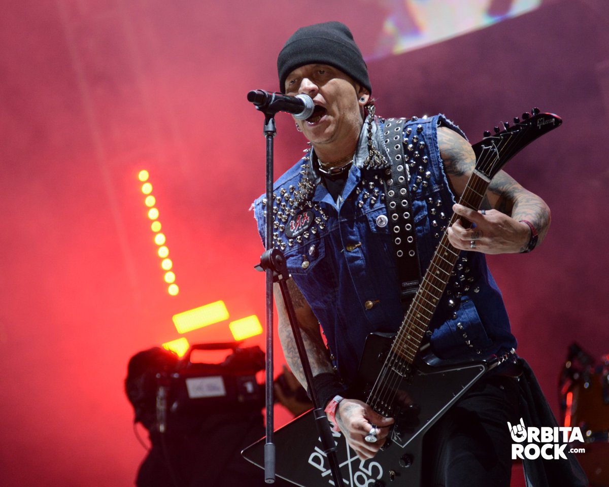 Orbitarock's tweet image. #EnImágenes: ✨✊🏽🤘🤘 ¡Infaltable en #RockalParque2022! 🌟✨ @Infexionrapunk de Medellín 🇨🇴  pone a temblar el escenario Plaza del Parque Simòn Bolívar 🙌🥳
📸 @FelipeRochadg