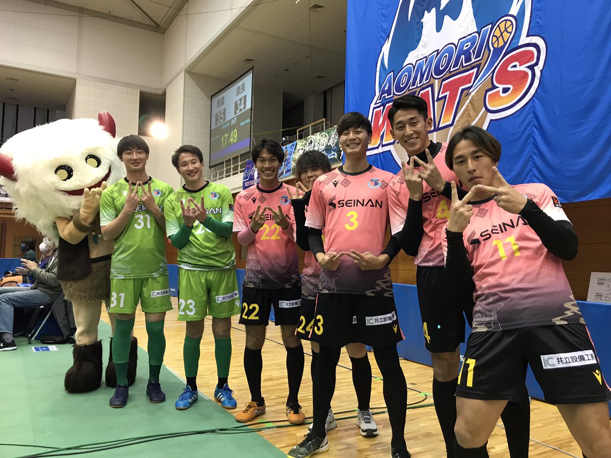 Blancdieu_Hiro's tweet photo. この後ハーフタイムに出演させていただきますっふぇ！

#ブランデュー
#青森ワッツ https://t.co/MGRSBBd8mD