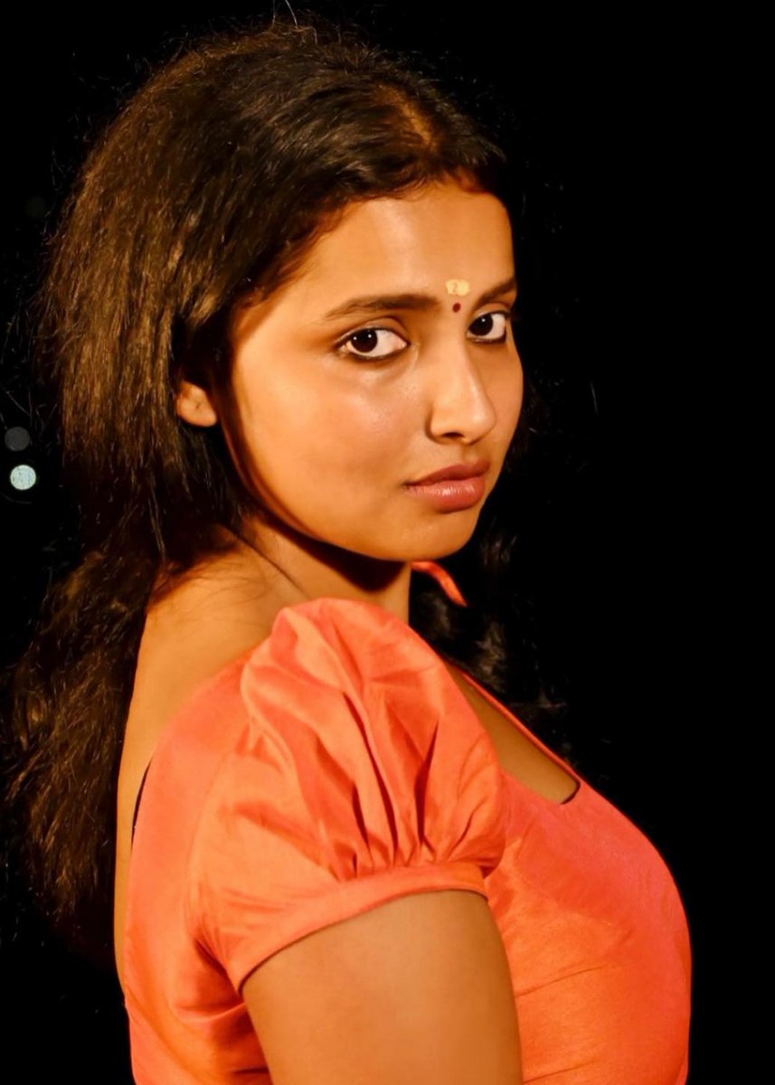 Love Hot Actress on Twitter: "Mallu🤤"