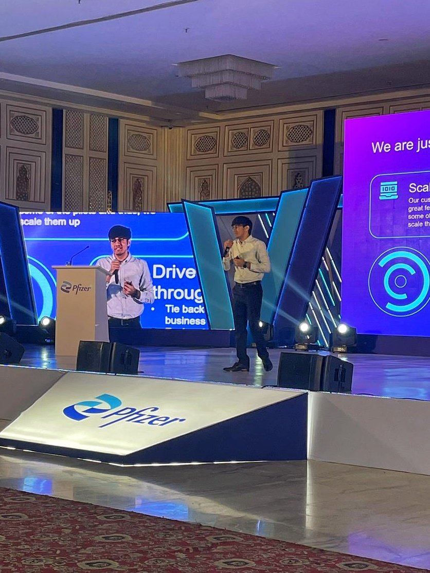 ZenilHDOfficial's tweet photo. Glimpses from a roaring and victorious annual meeting for the business. Celebrating 2022 and gearing up for 2023 to advance our journey towards creating maximum healthcare impact. @pfizer
#pfizer #yearend #strategy #planning #marketing #innovation #digital #CustomerExperience https://t.co/fEXcheGlV2