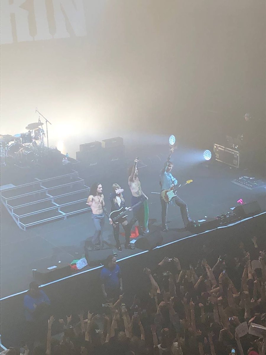 MÅNESKIN OFFICIAL on Twitter "📸 Måneskin tonight on stage at