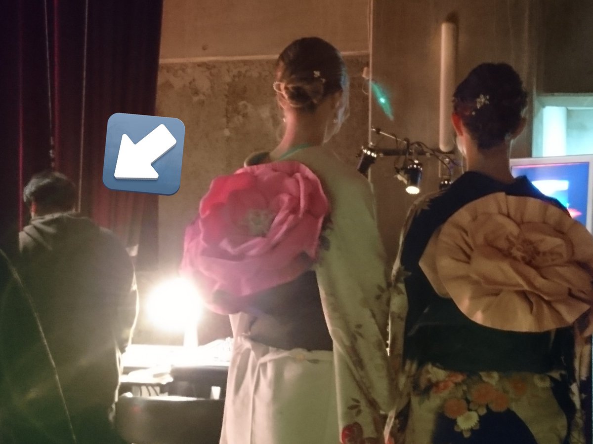 帯結ファッションショーで、舞台音響&amp;照明してくれているのは実はあの塵輪鬼‼️
恵比須と塵輪鬼のいつものコンビ感で毎回何かスキルが上がっているようなありが鯛✨
＃靱負神社
＃大笑い一座