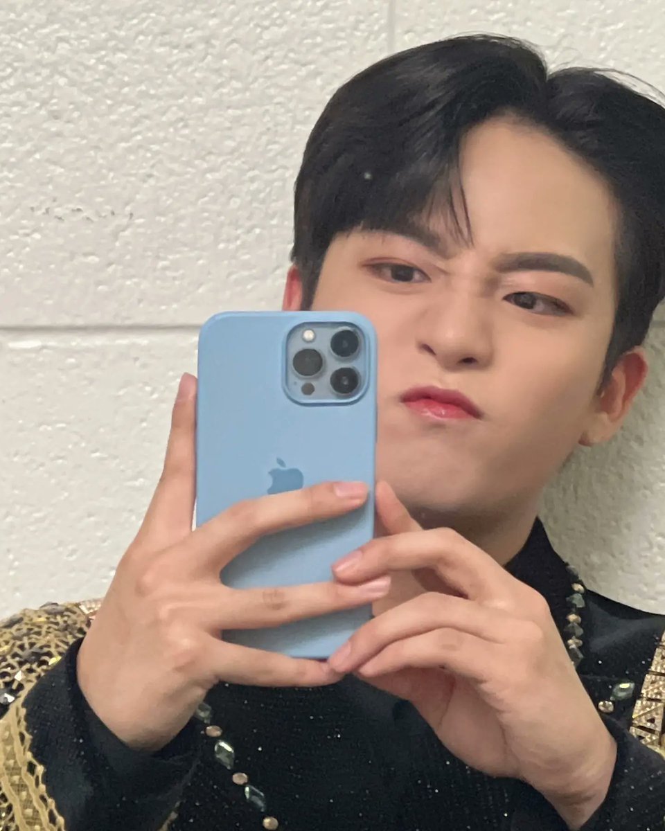 skywoolix's tweet photo. CUMELLLLL https://t.co/FAsPTKQ9ro