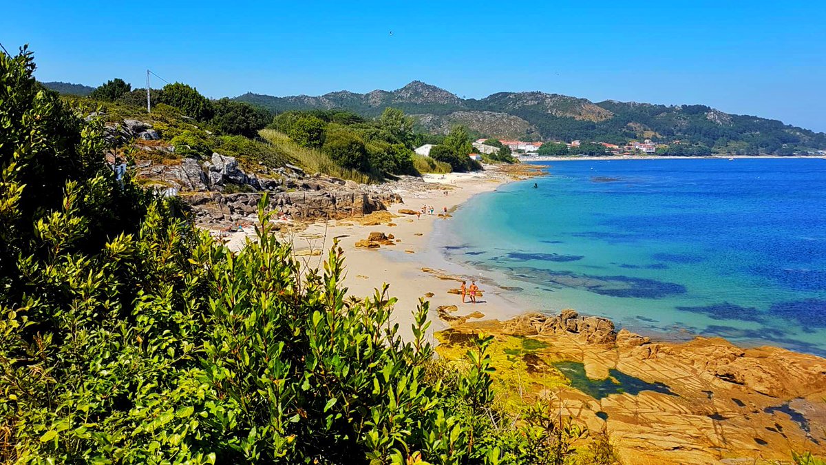katia_tch's tweet photo. #FelizDomingo desde el paraíso! 😎✨💝 #Galicia #Galiciamaxica #Galiciacalidade https://t.co/6TfEkNXaRV