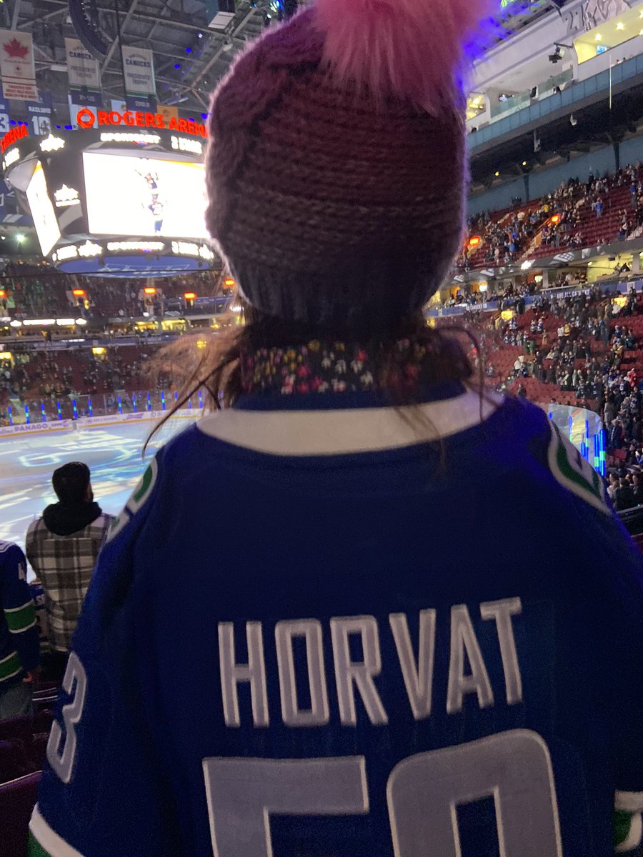 Pools_Point's tweet image. Took my daughter to her first game for her birthday. Caught her a puck that Miller rang off the cross-bar. Her favourite player scored the winner and was first star. She had an absolute blast.
#futureproblems
