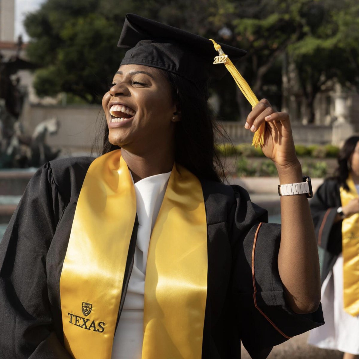 universitycoop's tweet photo. They did it! πππ
Congratulations π to The University of Texas at Austin Class of 2022!
ππ€
All of us at the Co-op are so proud and honored to be part of your lifelong journey as a Longhorn. π§‘
-
π· @vanessa.usoh
-
#hookem #ut22 #utgrad https://t.co/zpb3NU6gmh