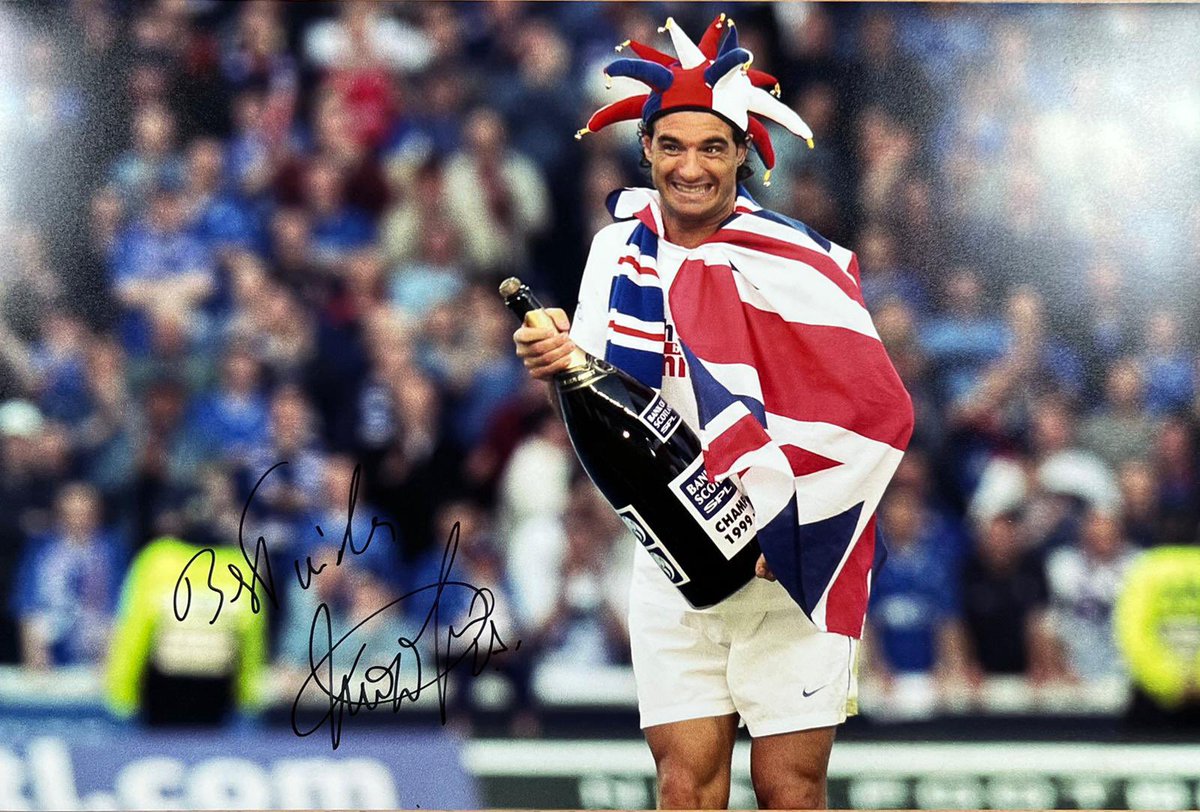 5Starsltd's tweet photo. 🔴⚪️🔵 12 Days of Christmas Giveaway - Day 4 🔴⚪️🔵 

We’re giving you the chance to #Win a Signed @lorenzo_amoruso_  Print. 

All you have to do: 

🔴 Like this post
⚪️ Tag 4 friends in the comments
🔵 Retweet

- - - - - - - - - - - - - - - - - - - - - - https://t.co/D9oQiMFIRl