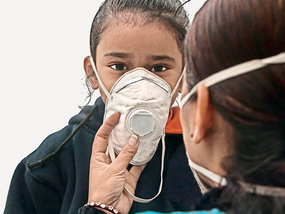 With #Delhi’s #AirQualityIndex remaining in ‘very poor’ category constantly, experts share how this affects children Mask up, limit outdoor activities to keep #kids safe amid poor #AQI, suggest docs: bit.ly/3UvVZ5M #AQIDelhi #DELHIPOLLUTION #Smog #AirPollution