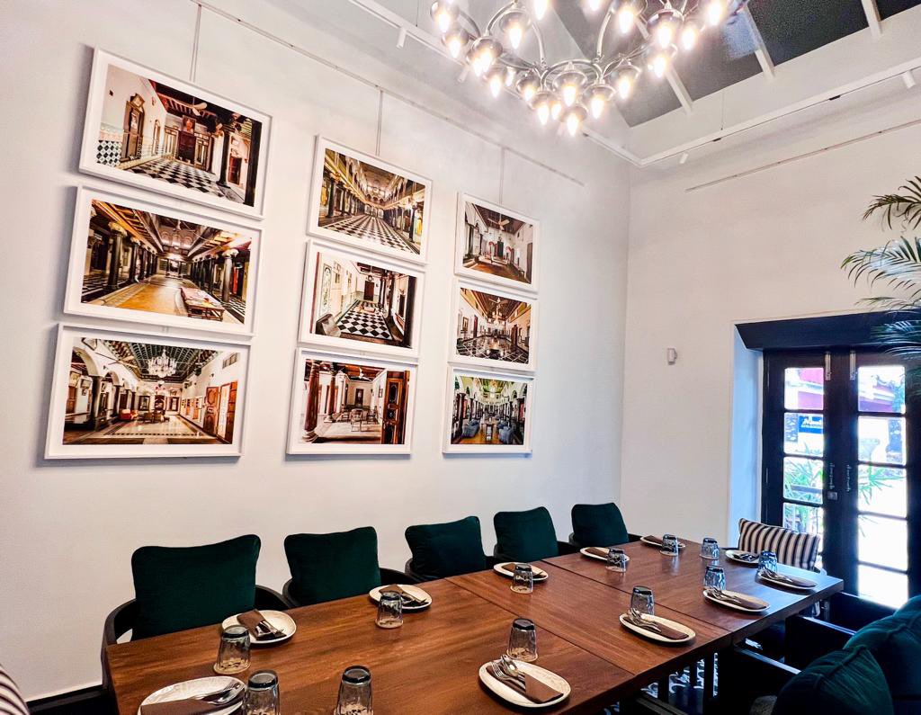 hosa_goa's tweet photo. The Private Dining Room at HOSA, is an ideal setting to host gatherings with friends and family over a unique modern South Indian fare paired with a world-class bar experience.

For Reservations:

Tel:+91 8326747212 
Cell:+91 7498627977

#hosagoa #newingoa #nowopen #siolim https://t.co/C1z67Q6Gmu