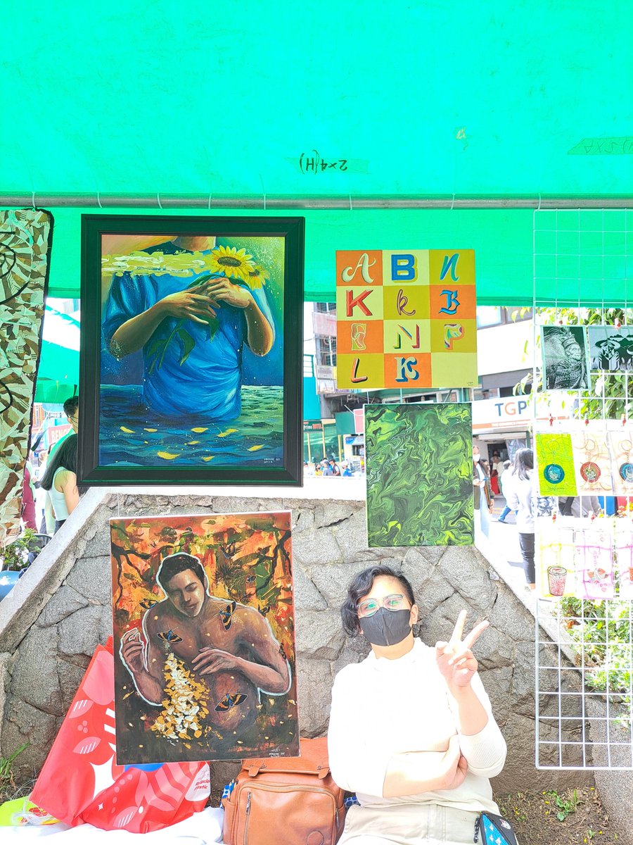 upbsva's tweet photo. [HAPPENING NOW]

A collaborative effort of the University of the Philippines Baguio Fine Arts and Society for the Visual Arts on an Art Deco Sunday booth at Session Road, Baguio City showcasing the works of the students and members of the organization. 🎨🖌 https://t.co/v2p7ECK0F9
