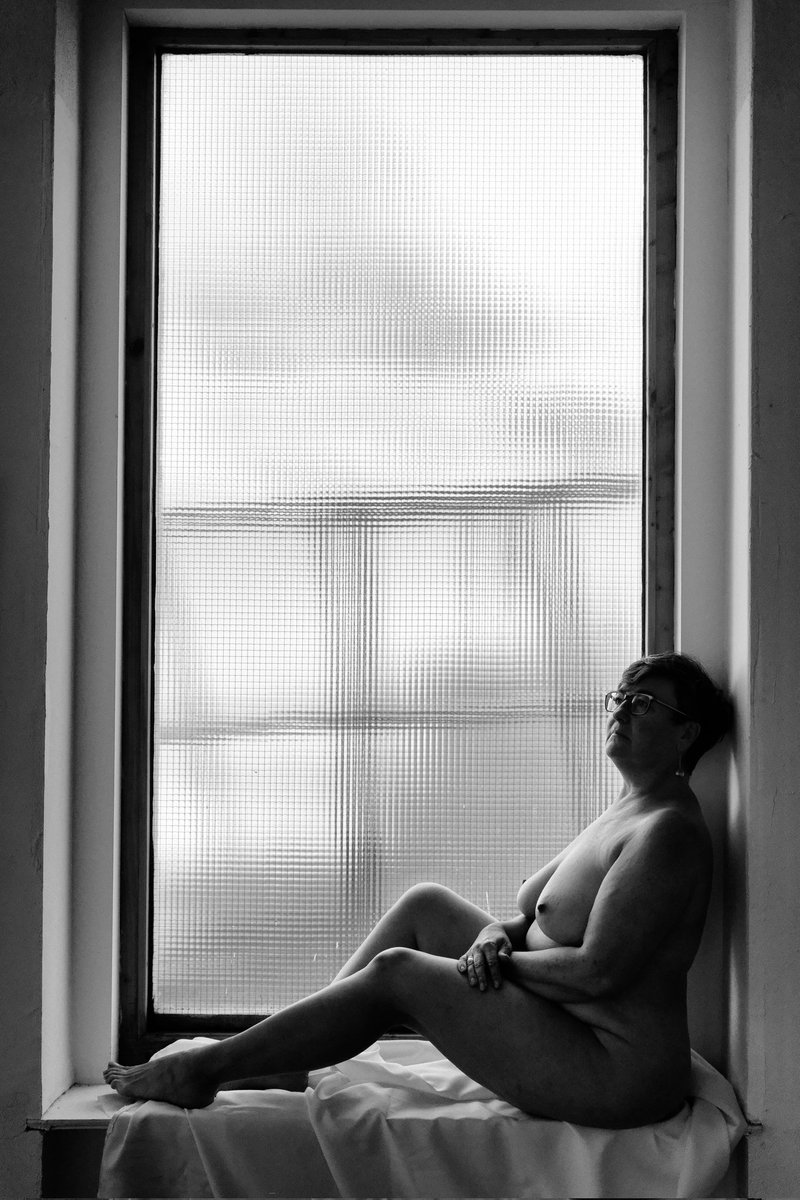 OfFiddler's tweet photo. Eingerahmt
Die wunderbare Over50Queen im Fotomuseum Görlitz
#respectmysize #respectmycurves #beautyisdiversity #allsizesarebeautiful #allbodiesaregoodbodies #allagesarebeautiful #bodypositivity #agepositivity #bodyconfidence #plusandproud #curvygirlscan #beautynotflaws https://t.co/m6CtH0TLpW