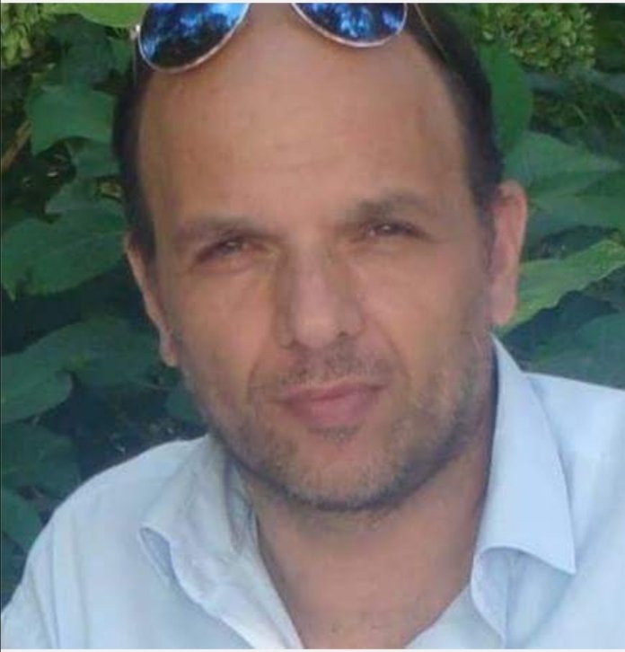 Büyük konuşmayacaksın şu üç günlük dünyada. "Ben Asla" demiyeceksin. 
Başkasının başına gelen ne olursa olsun unutmaki hayatımızda bizimde başımıza geleceğini. Kimseyi kınama,hor  ve kendinden küçük görme.Bu senin hayatındaki imtihanındır.Yine unutmaki bu dünyada bir kul olduğunu