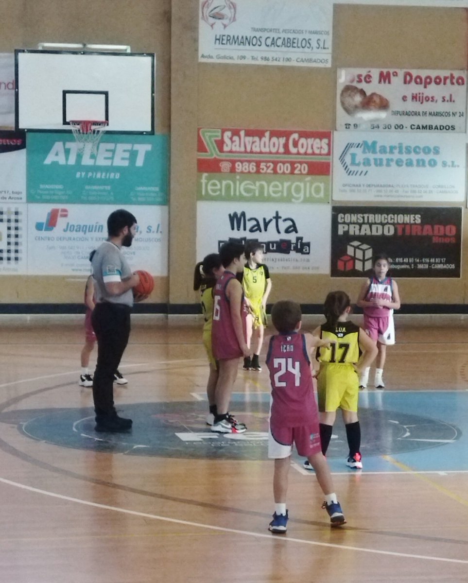 PabloRey_'s tweet photo. #Ízan24
Tocaba xornada premini en Cambados
#PreminiMixto #Formacion #Canteira
@CBVilagarcia https://t.co/P8zpZHrRFw