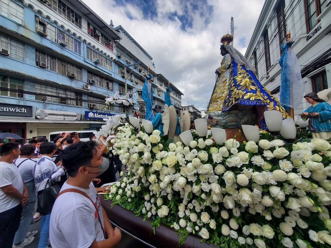 MASDAN: Ilang mga tagpo sa Intramuros Grand Marian Procession. 💖 | Disyembre 4, 2022 #AveMaria #IGMP2022 #IGMP #KatolikongPinoy #Adbiyento2022