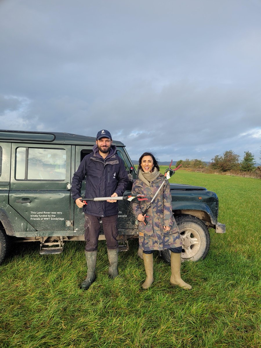 WWTSlimbridge's tweet image. Slimbridge is hosting @BBCCountryfile tonight on @BBCTwo 7.30pm 🔊

Tune in to Countryfile's Winter Wonders at Slimbridge with @itsanitarani, stories on;

✨ Successful year for cranes
✨ History of Bewick's swans study
✨ Reserve management with Dave Paynter 

@slimbridge_wild