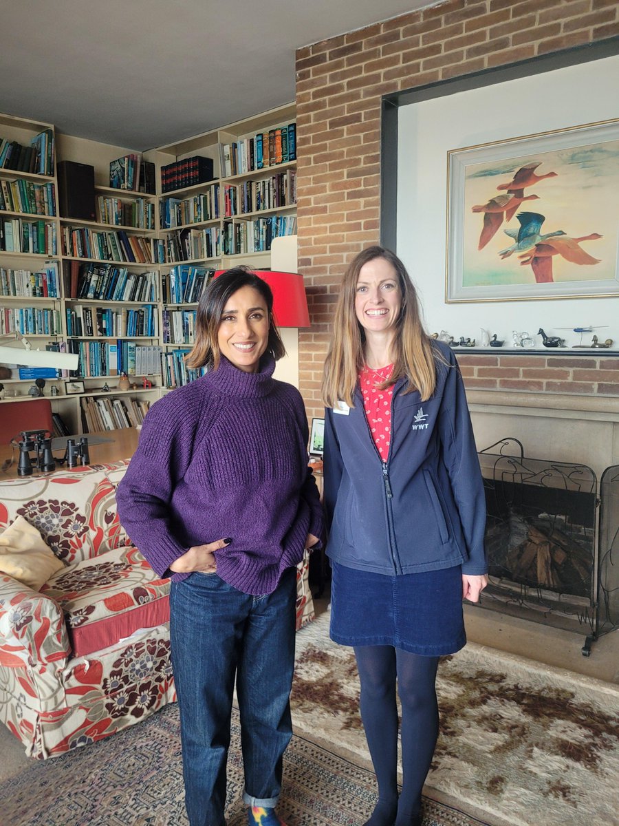 WWTSlimbridge's tweet image. Slimbridge is hosting @BBCCountryfile tonight on @BBCTwo 7.30pm 🔊

Tune in to Countryfile's Winter Wonders at Slimbridge with @itsanitarani, stories on;

✨ Successful year for cranes
✨ History of Bewick's swans study
✨ Reserve management with Dave Paynter 

@slimbridge_wild