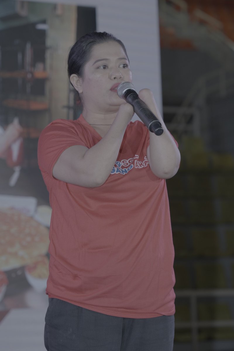 AlagangAkay's tweet photo. Isa sa mga bagong mukha ng AKAY. Ipinagmamalaki namin ang Chef without hands, Chef Maricel Apatan
#AlagangAKAY
#AlagangSol
#InternationalPWDs
#InternationalDisabilityDay https://t.co/kMz7h3zbFs