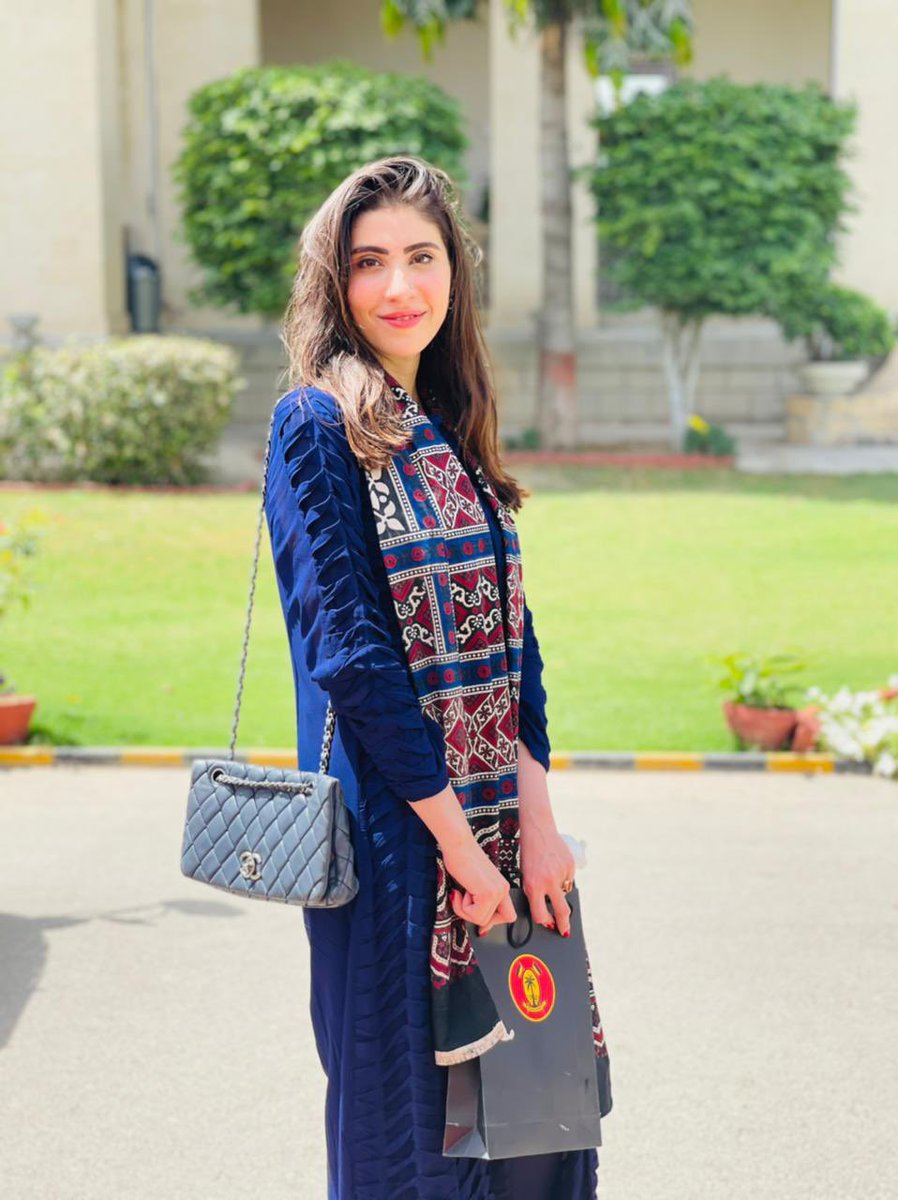 Hina Parvez Butt tweet media