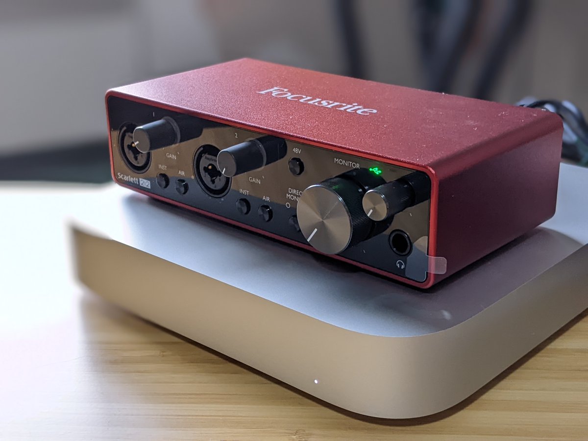 New toy! Super sleek, thanks <a href="/WeAreFocusrite/">Focusrite</a> !