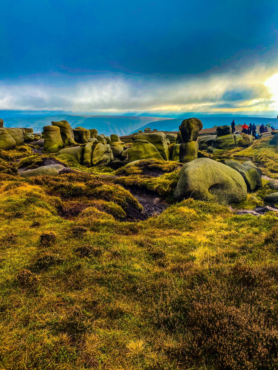 MelandHan's tweet photo. Peak District stone HQ how cool is the Wool Pack near to Kinder Scout!! #bloggeradventures #bloggerlife #peakdistrict #hiking #hikingadventures #womenwhohike #rocks #adventure https://t.co/PsIp1rLmvc