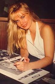 LittleEgypt's tweet image. Our sweet @glowrestling aka Babe TFD lost her battle with cancer tonight.  She was our trademark holder and responsible for the documentary that led to @GlowNetflix  .. more on her story on my FB profile. #rip #glow #gorgeousladiesofwrestling #babetfd #farmersdaughter.